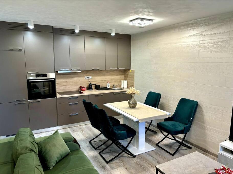 Villa Moste 3-Free Parking&Pool, Ev Station Ljubljana Dış mekan fotoğraf