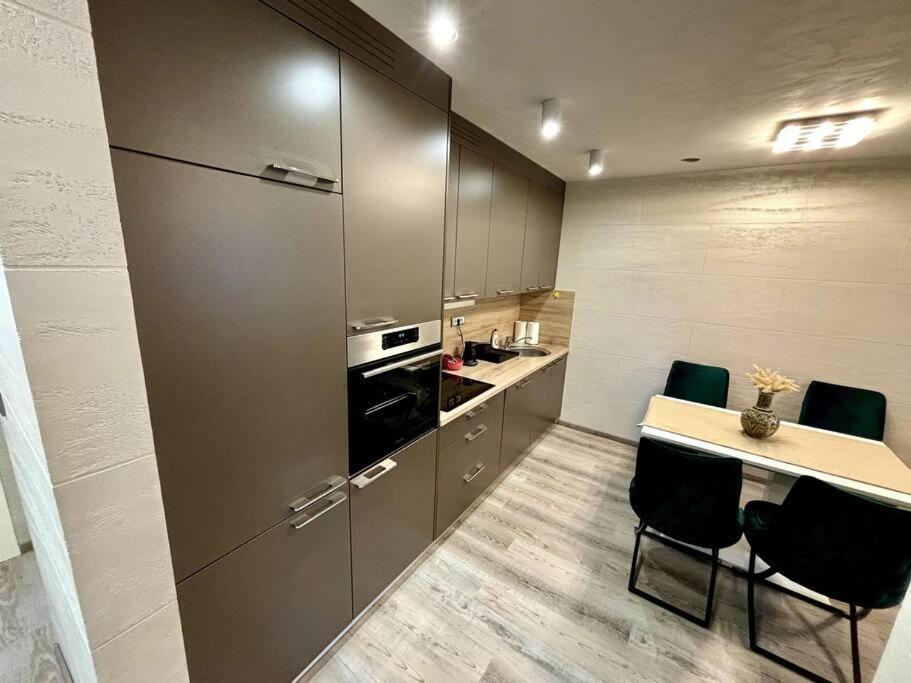 Villa Moste 3-Free Parking&Pool, Ev Station Ljubljana Dış mekan fotoğraf